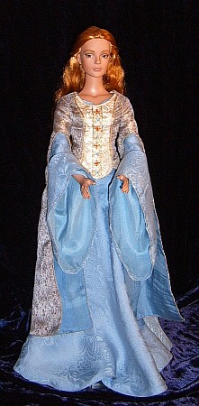 Eowyn - OOAK Victory gown for 16" doll ROTK